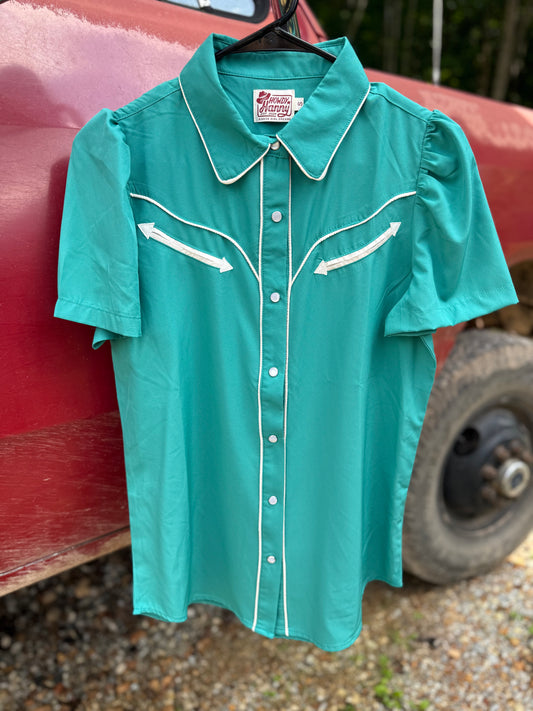 Giddy Up Button Up {Tickled Teal}
